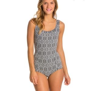 Seea One Piece Large